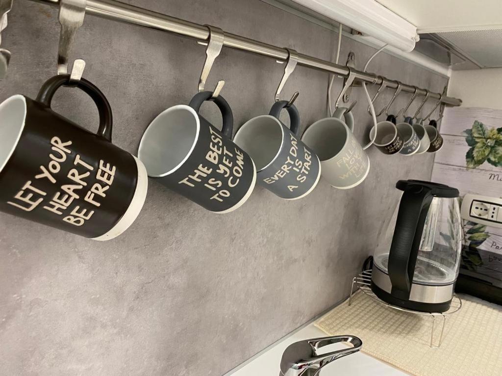 Iris Apartment, Comfort E Stile Nel Cuore Di Bisceglie Eksteriør bilde