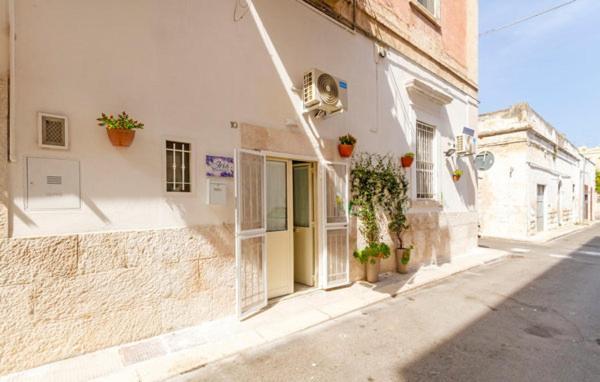 Iris Apartment, Comfort E Stile Nel Cuore Di Bisceglie Eksteriør bilde