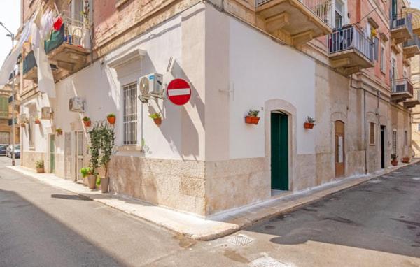Iris Apartment, Comfort E Stile Nel Cuore Di Bisceglie Eksteriør bilde