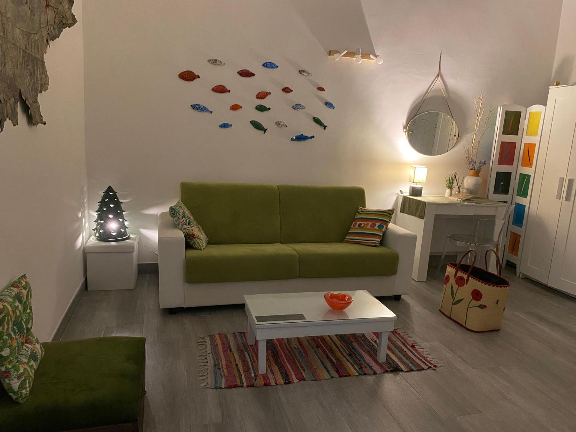 Iris Apartment, Comfort E Stile Nel Cuore Di Bisceglie Eksteriør bilde